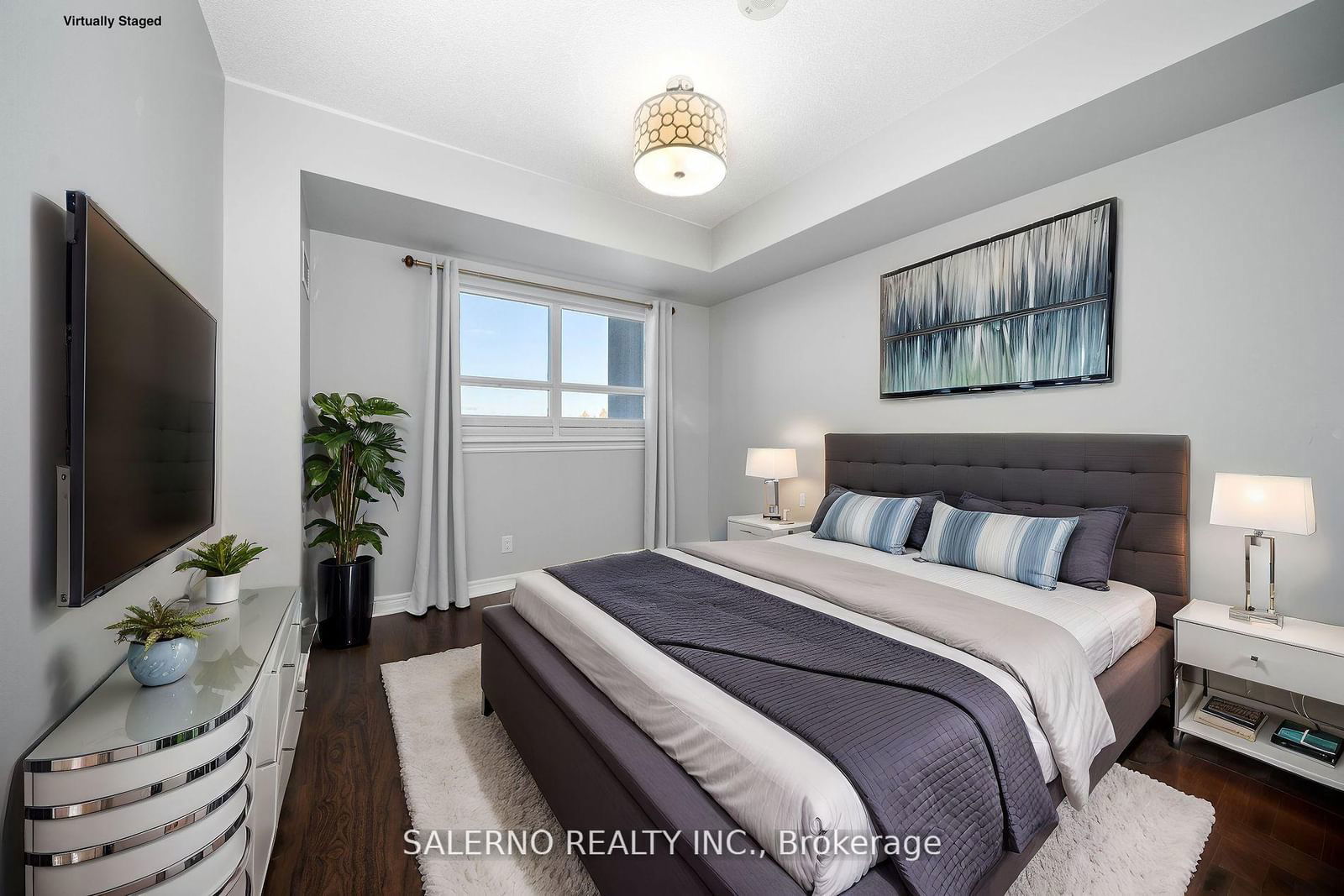 9245 Jane St, unit 402 for sale