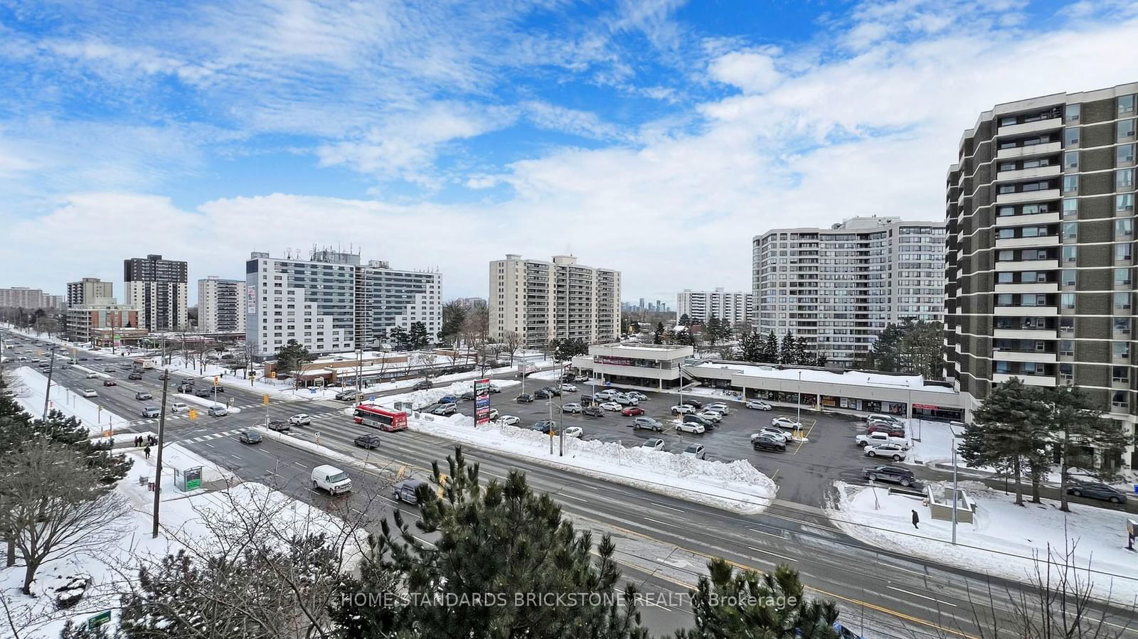 850 Steeles Ave W, unit 703 for sale