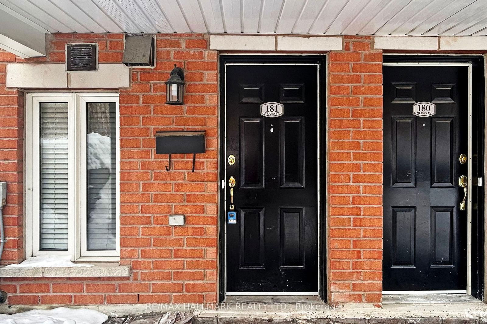 312 John St, unit 181 for rent