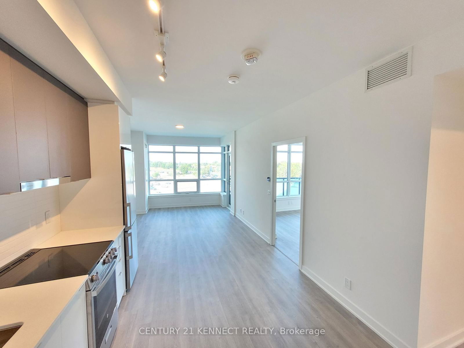 50 Upper Mall Way, unit B-0432 for rent