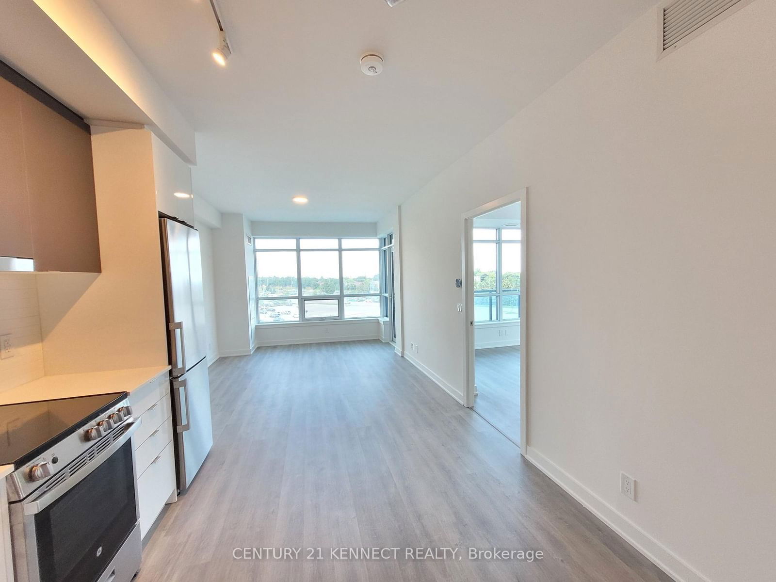 50 Upper Mall Way, unit B-0432 for rent