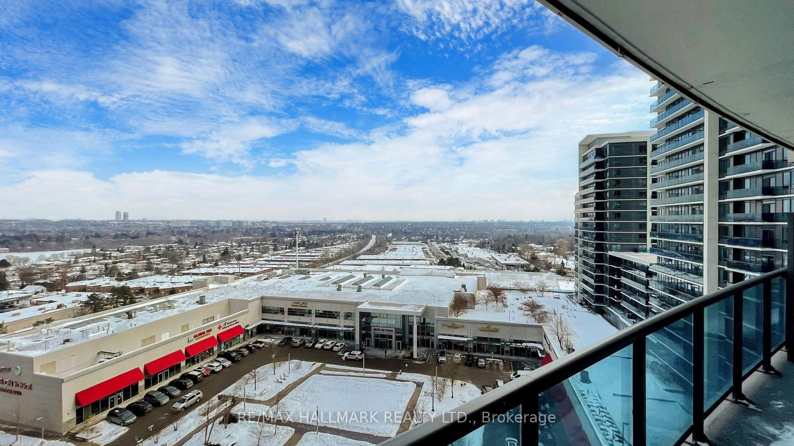 7171 Yonge St, unit 1005 for sale