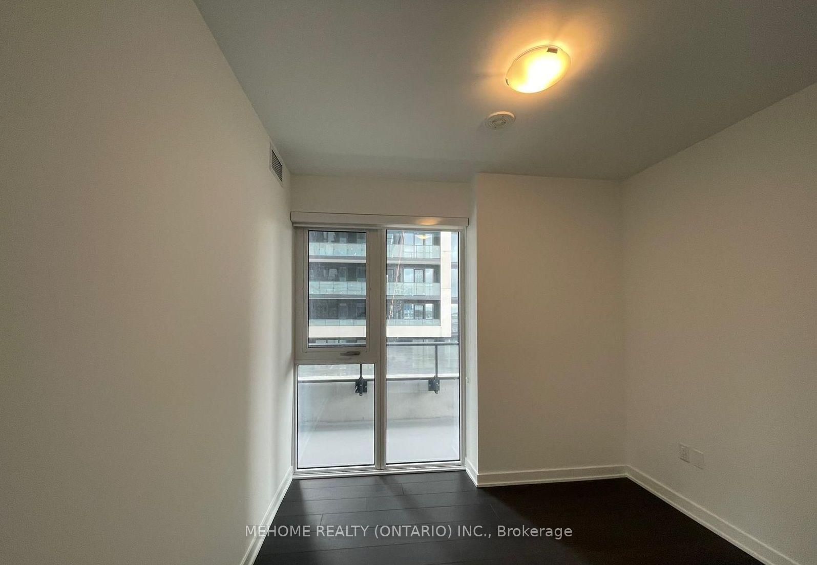 95 Oneida Cres, unit 509 for rent