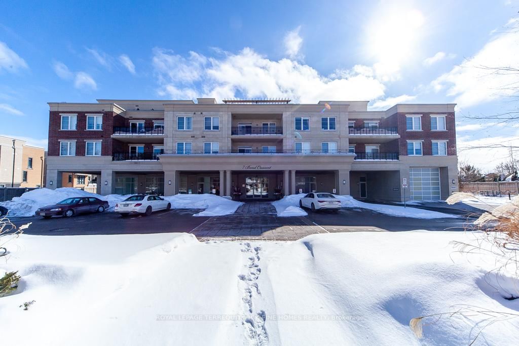 The Sorrento Condos, Richmond Hill, Toronto