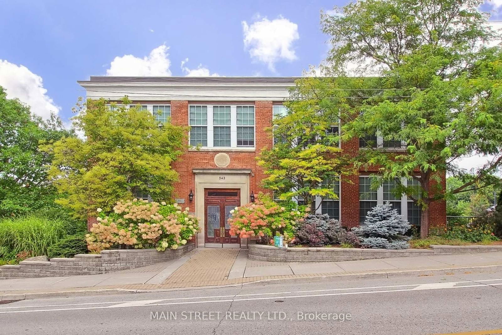 Specialty Lofts, Newmarket, Toronto