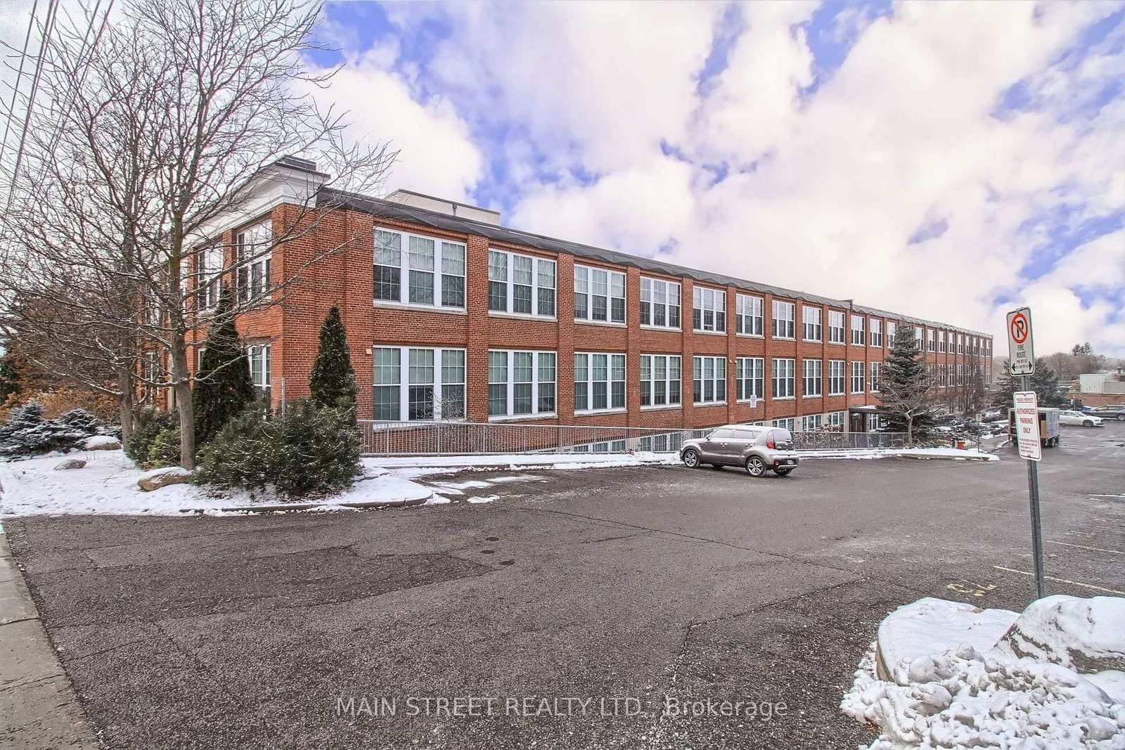 Specialty Lofts, Newmarket, Toronto