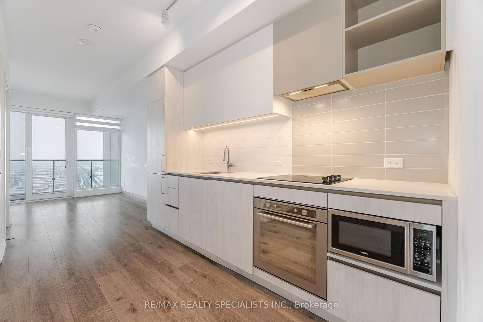 7890 Jane St, unit 3707 for sale