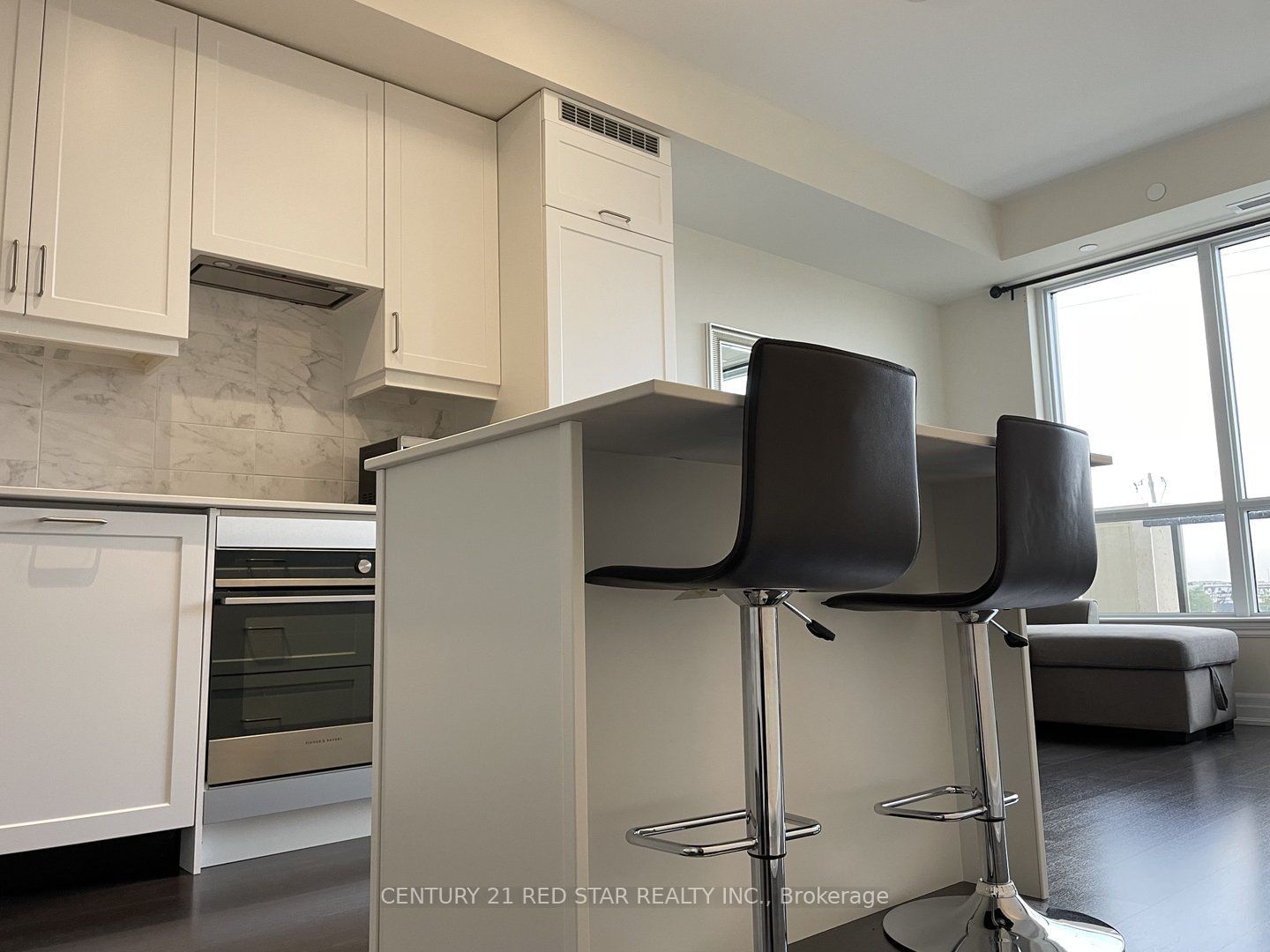 9075 Jane St, unit 314 for rent