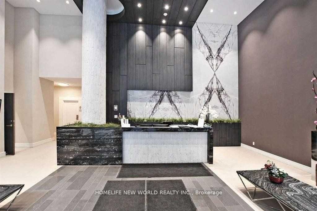 9201 YONGE St, unit 419 for rent