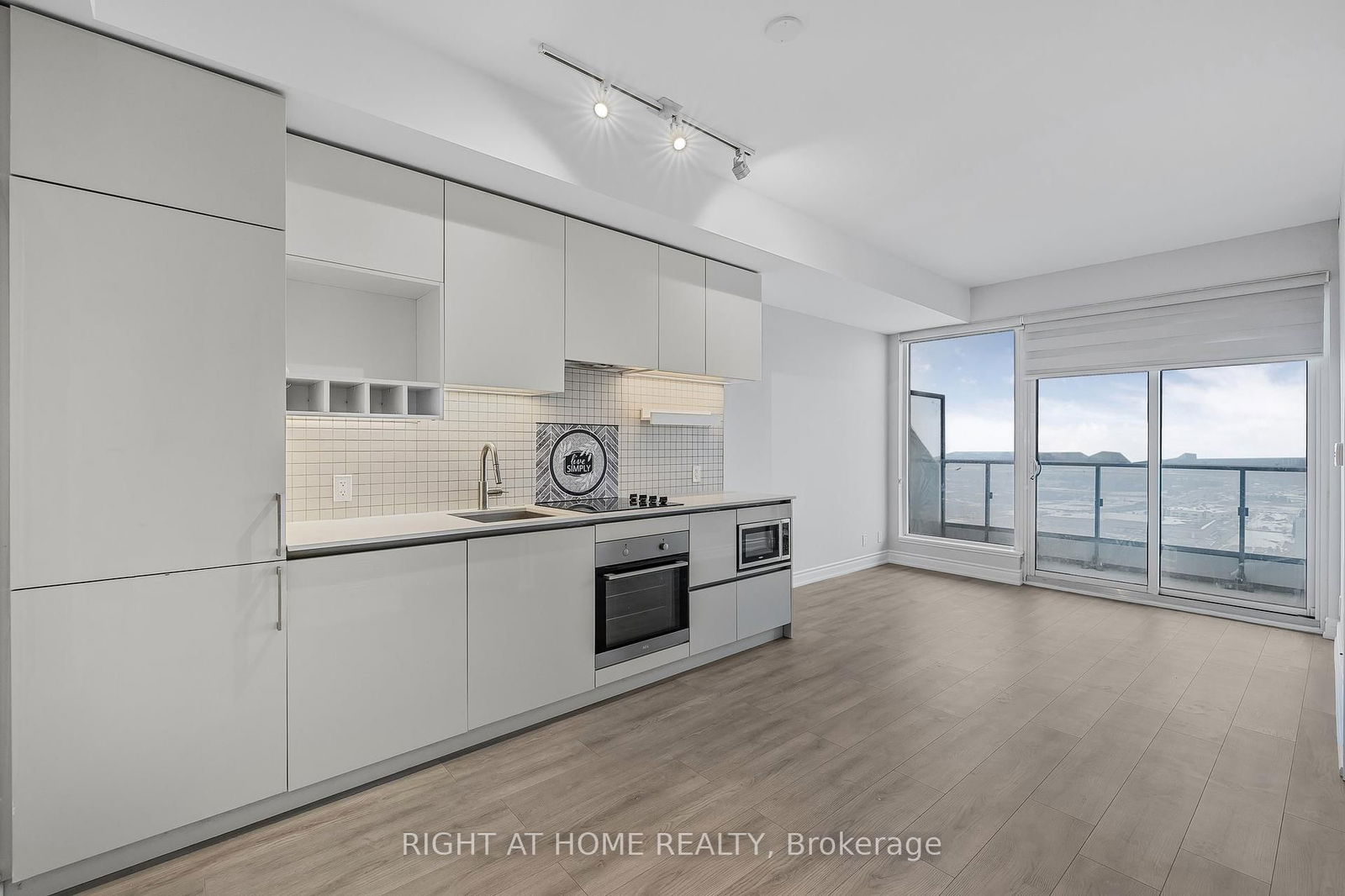 5 Buttermill Ave, unit 3108 for sale