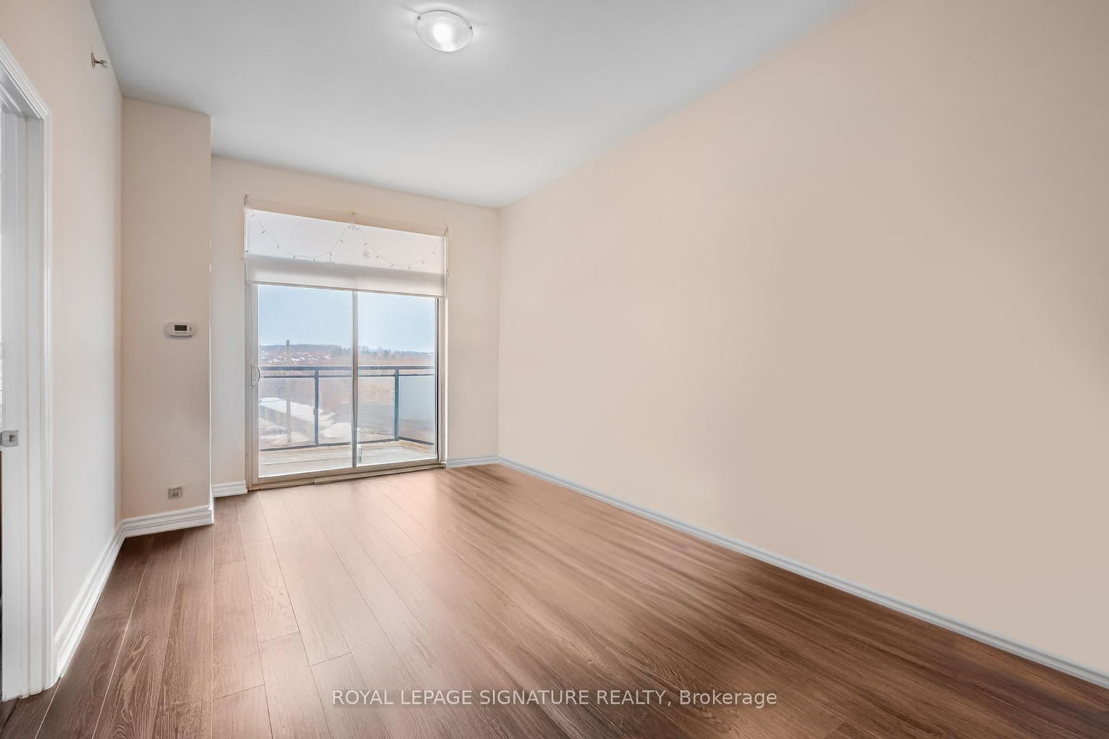 11611 Yonge St, unit 620 for sale