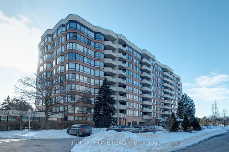 55 Austin Dr, unit 303 for sale