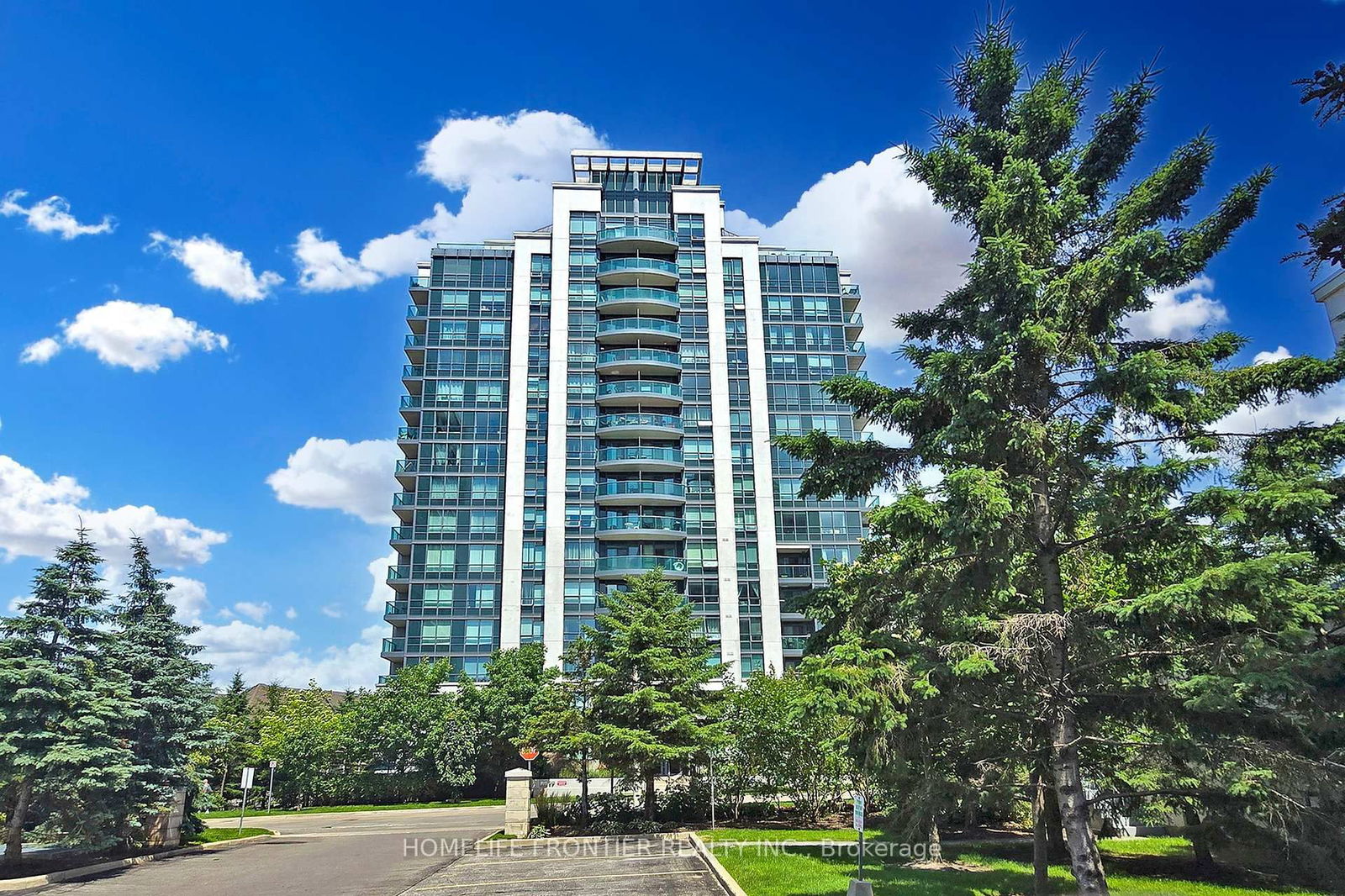 30 North Park Rd, unit 619 for rent