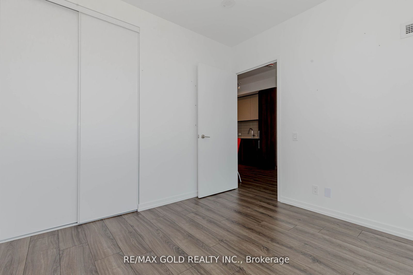 7890 Jane St, unit PH 11 for rent