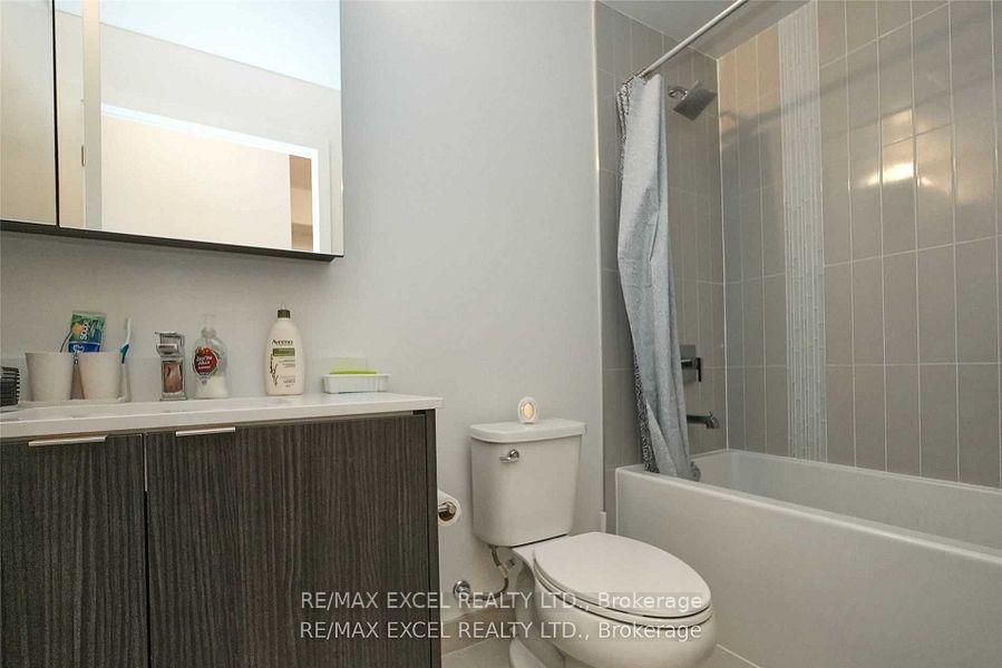 100 Eagle Rock Way, unit 524 for rent