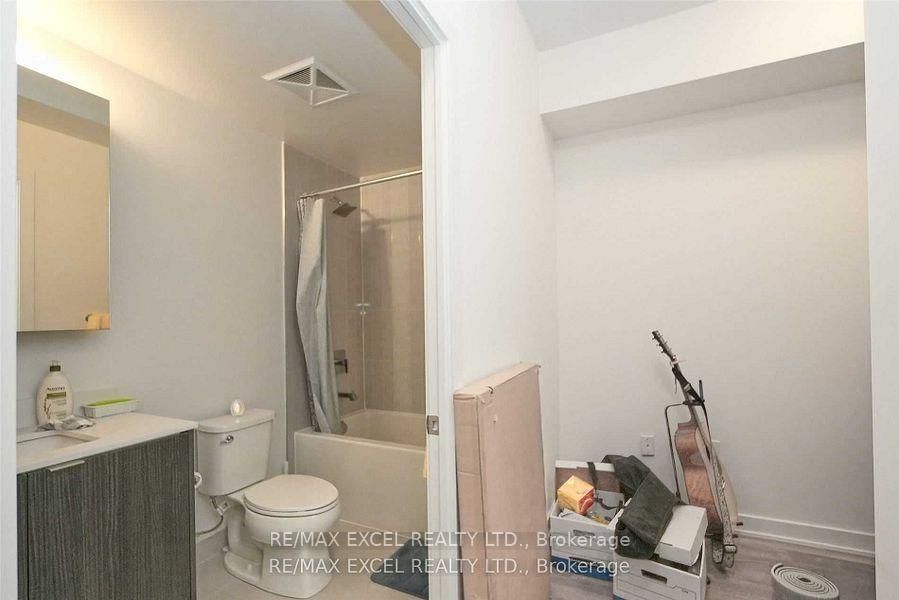 100 Eagle Rock Way, unit 524 for rent