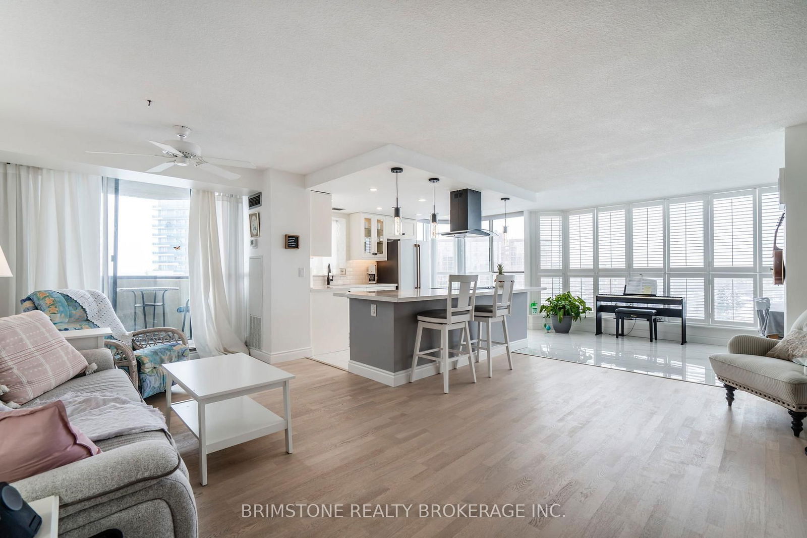 Observatory Lane Condo, Richmond Hill, Toronto