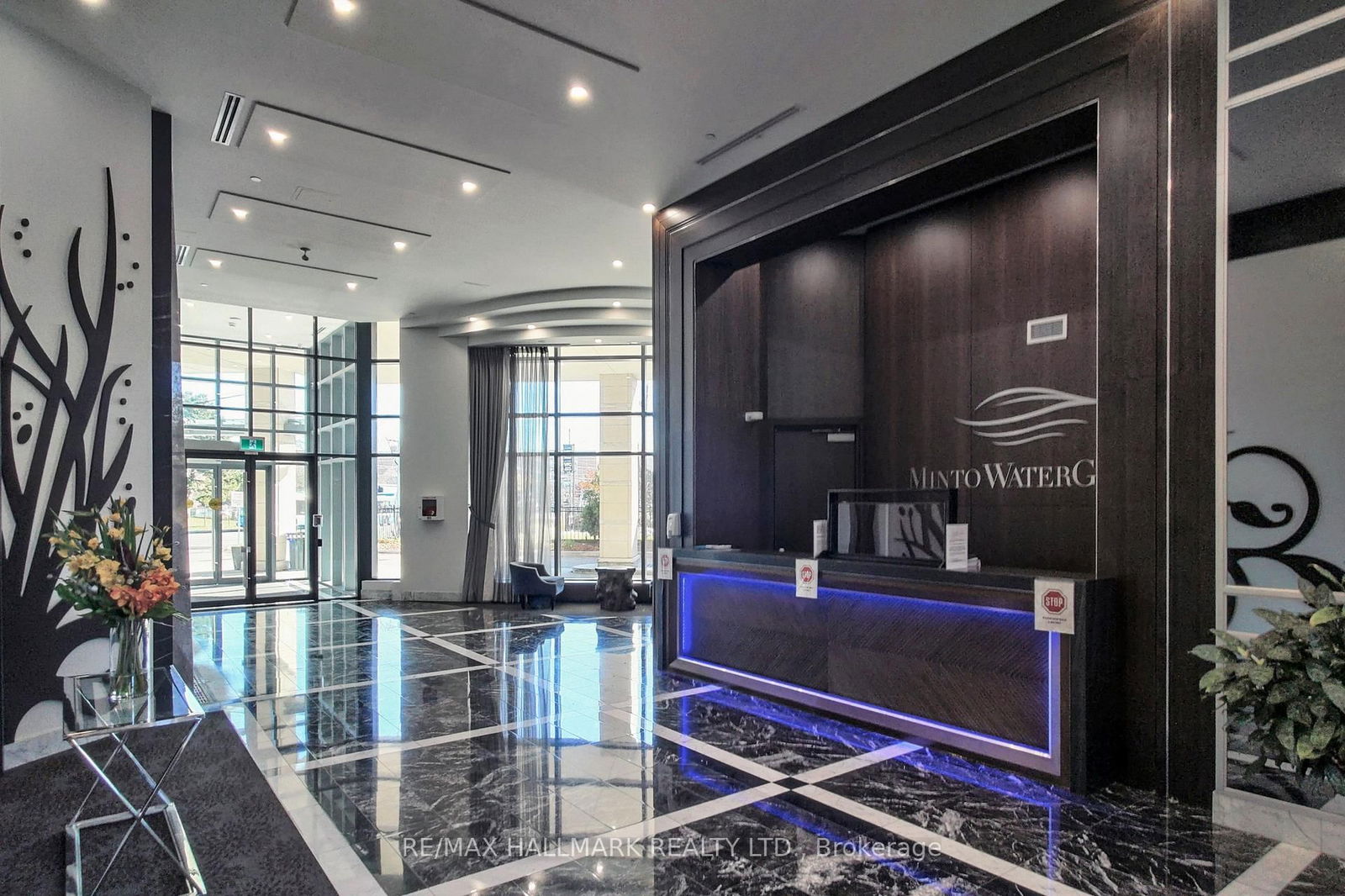 7608 Yonge St, unit 120 for sale