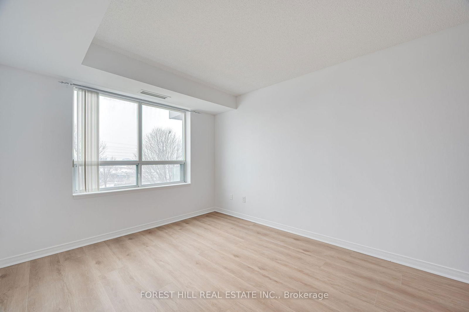 39 Oneida Cres, unit 505 for sale