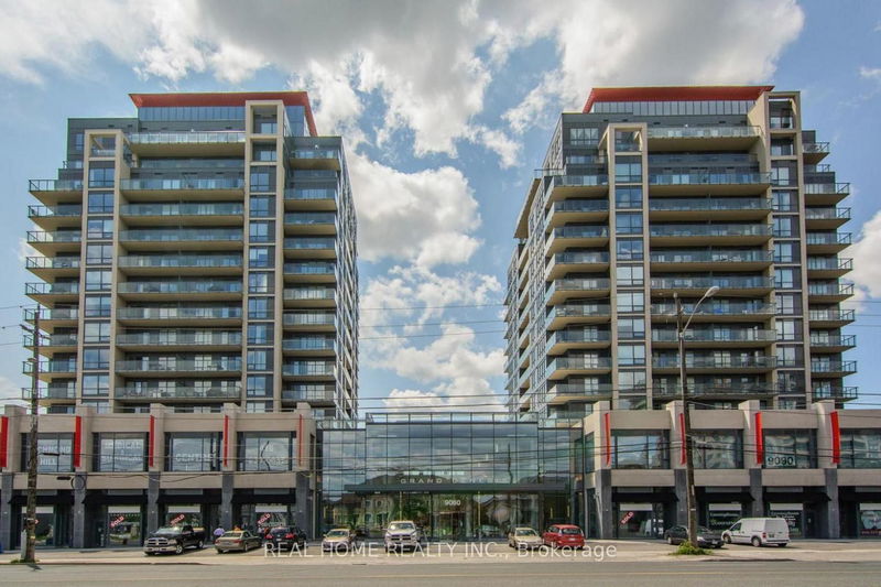 9088 Yonge St, unit 316A for rent