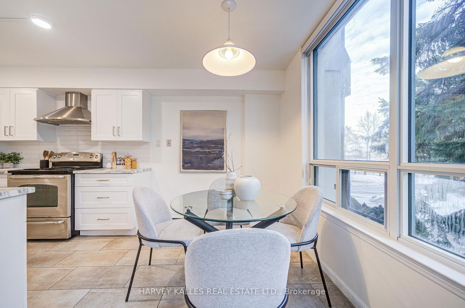 120 Promenade Circ, unit 212 for sale