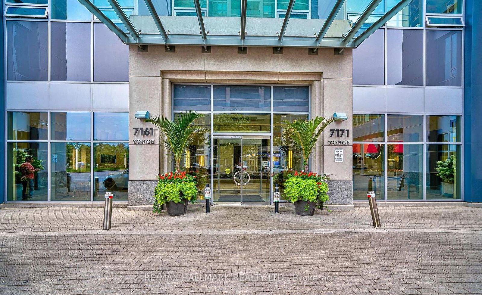 7161 Yonge St, unit 2831 for rent