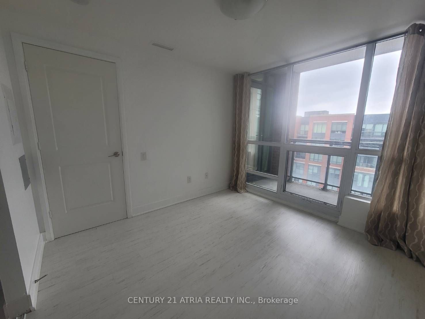 7608 Yonge St, unit 504 for rent