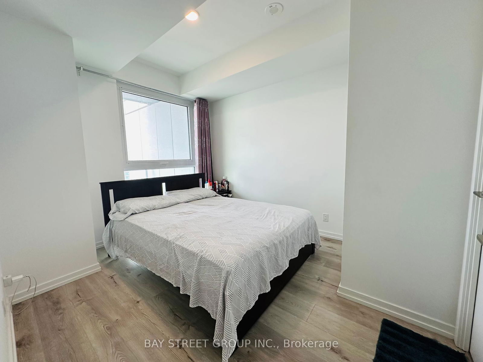 7890 Jane St, unit 2005 for sale