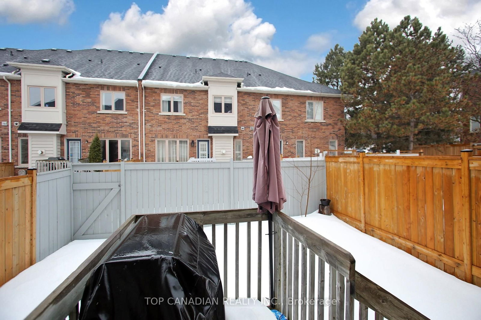 Acorn Townhomes, Richmond Hill, Toronto