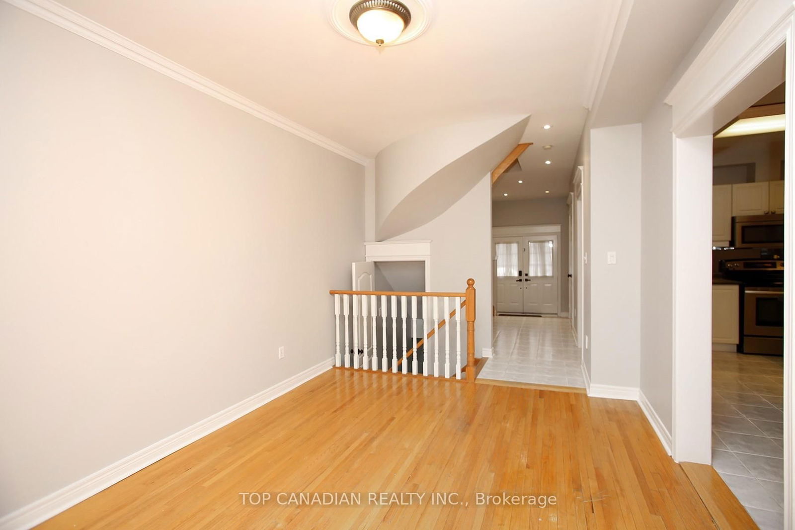 255 Shaftsbury Ave, unit 27 for sale