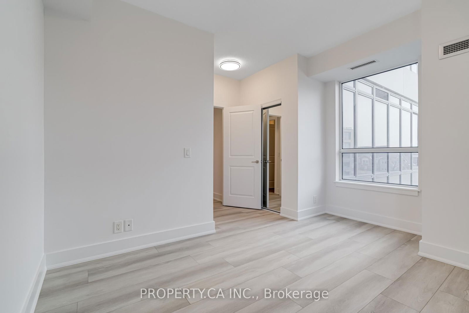 7900 Bathurst St, unit 229 for sale