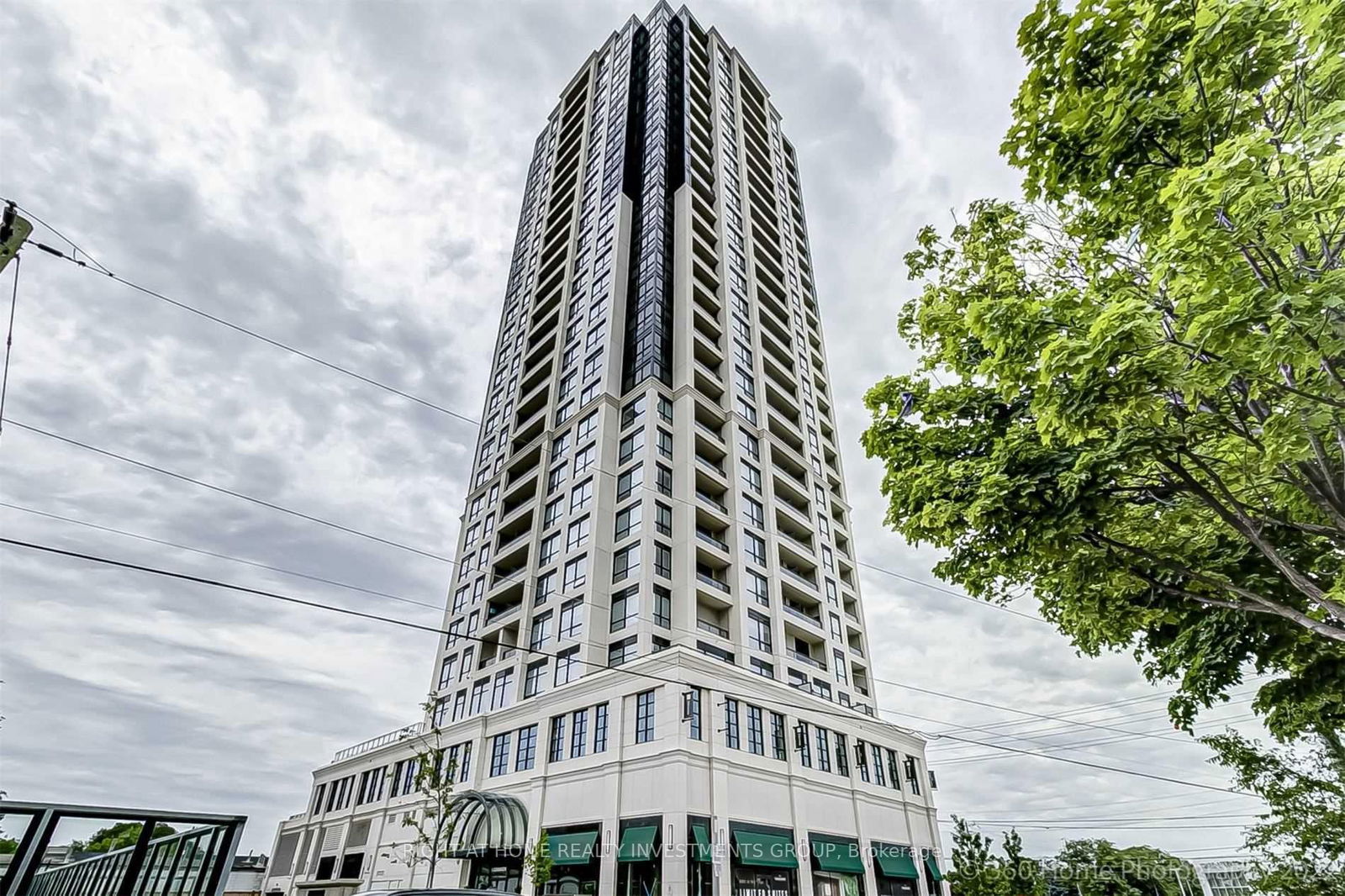 1 Grandview Ave, unit 2008 for rent