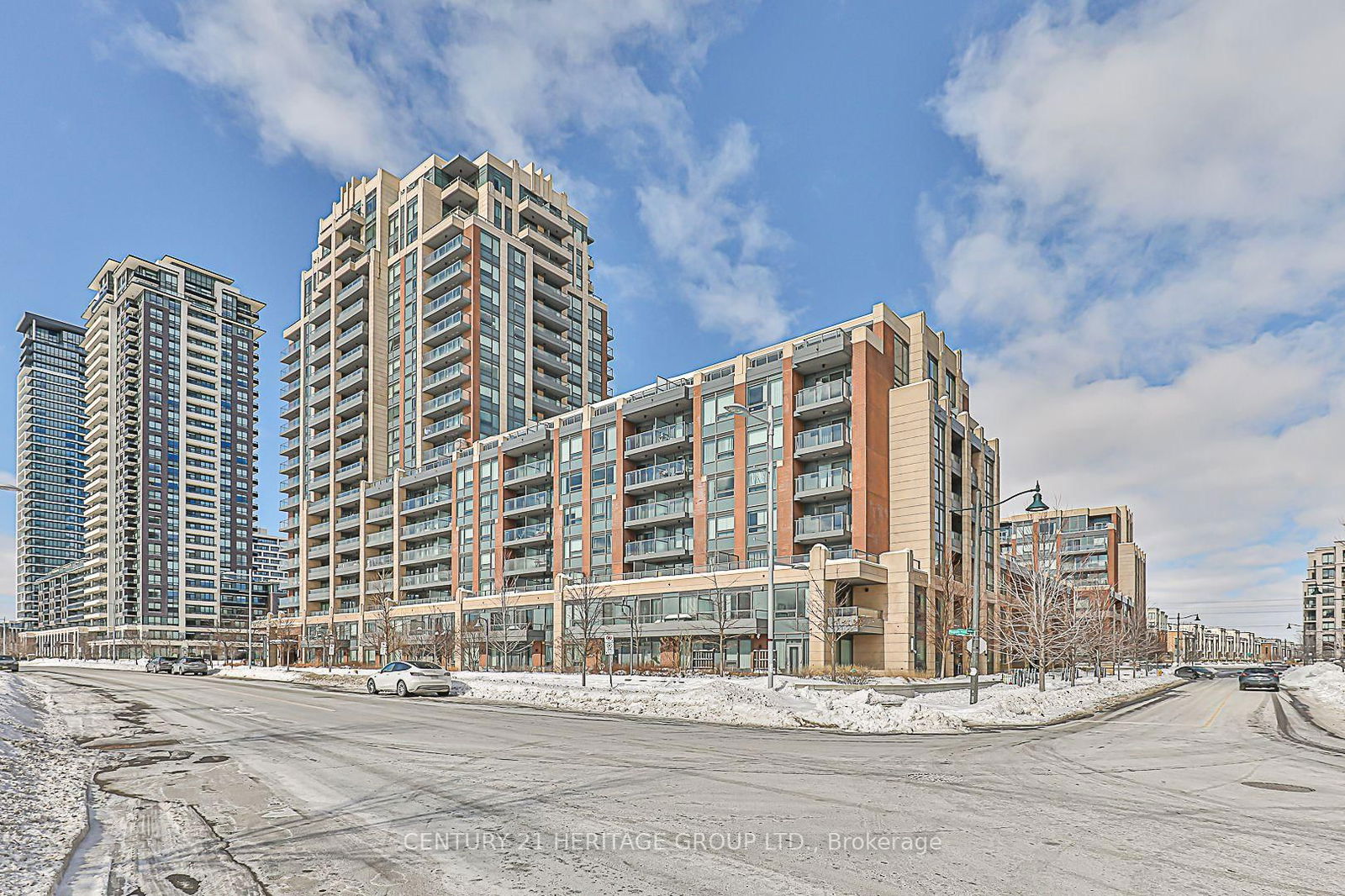 18 Uptown Dr, unit 217 for sale