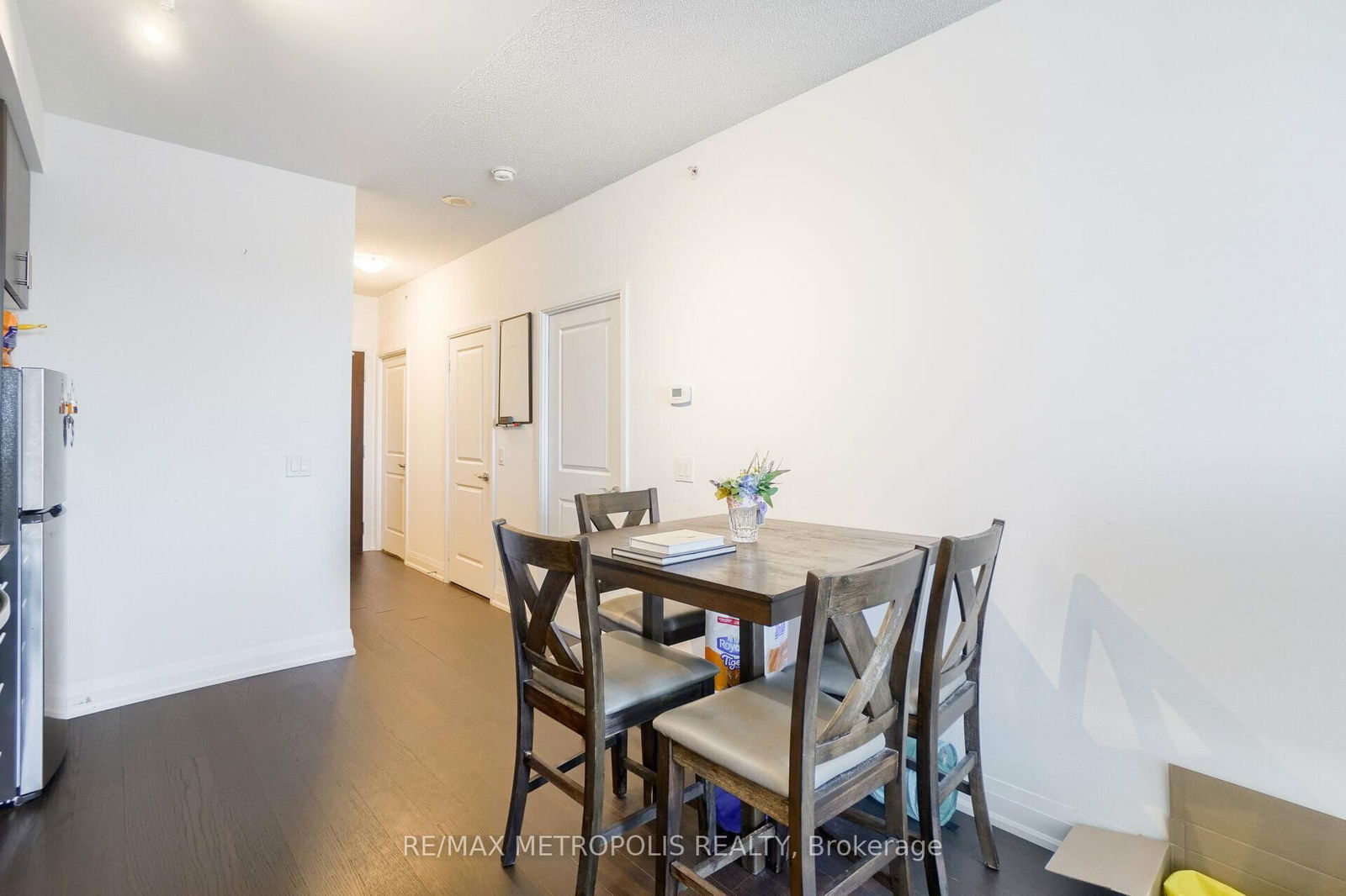 9582 Markham Rd, unit 816 for sale