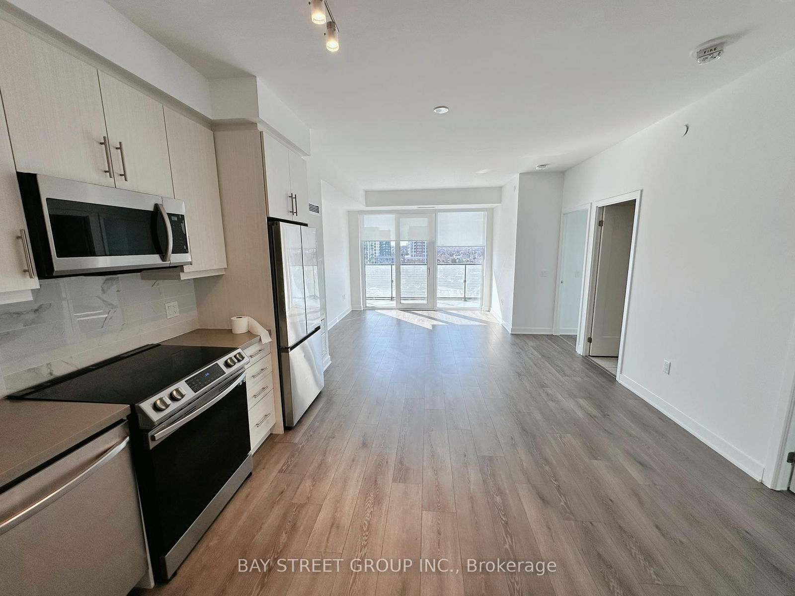 95 Oneida Cres, unit 1103 for rent