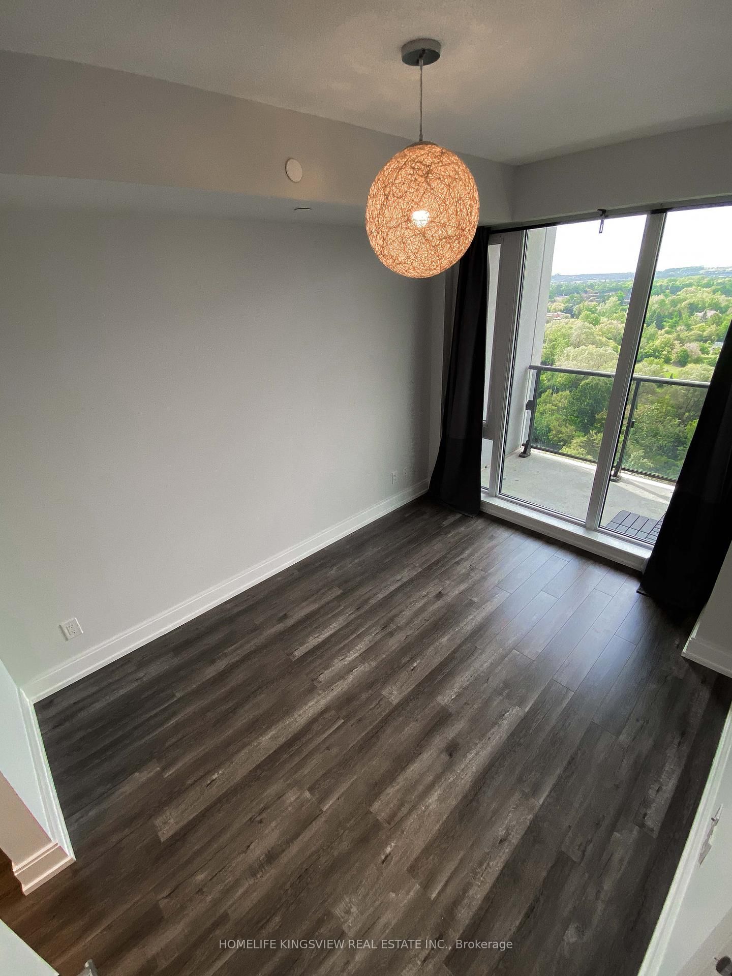 9608 yonge St, unit 1607A for rent