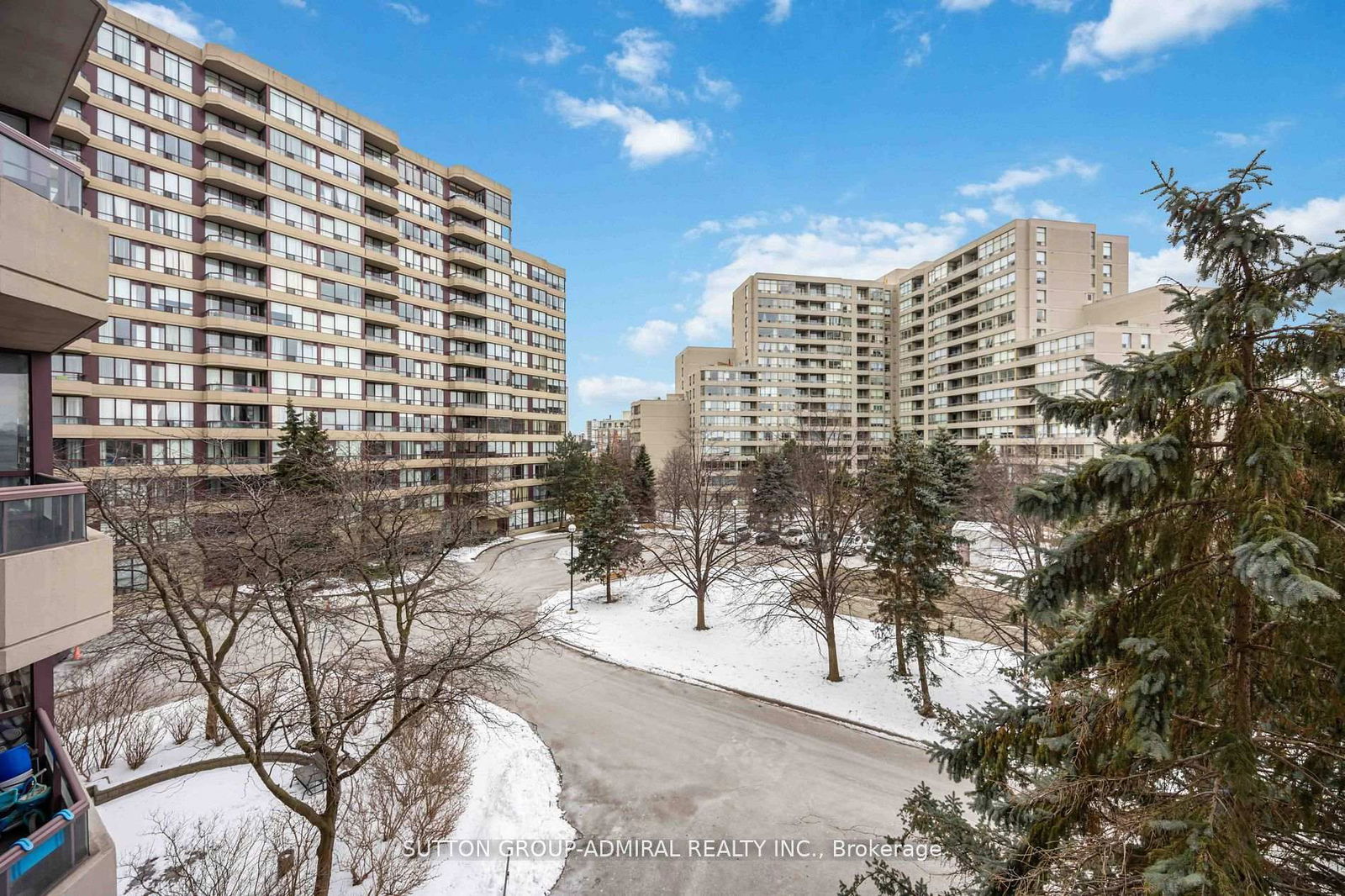 Park Terrace Condos, Vaughan, Toronto