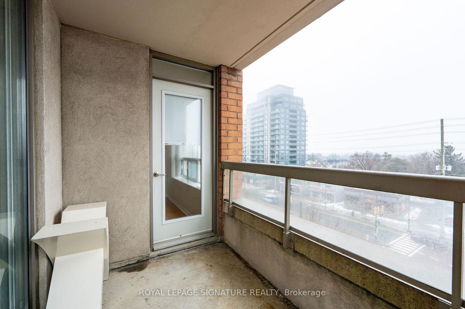 9 Northern Heights Dr, unit 612 for rent