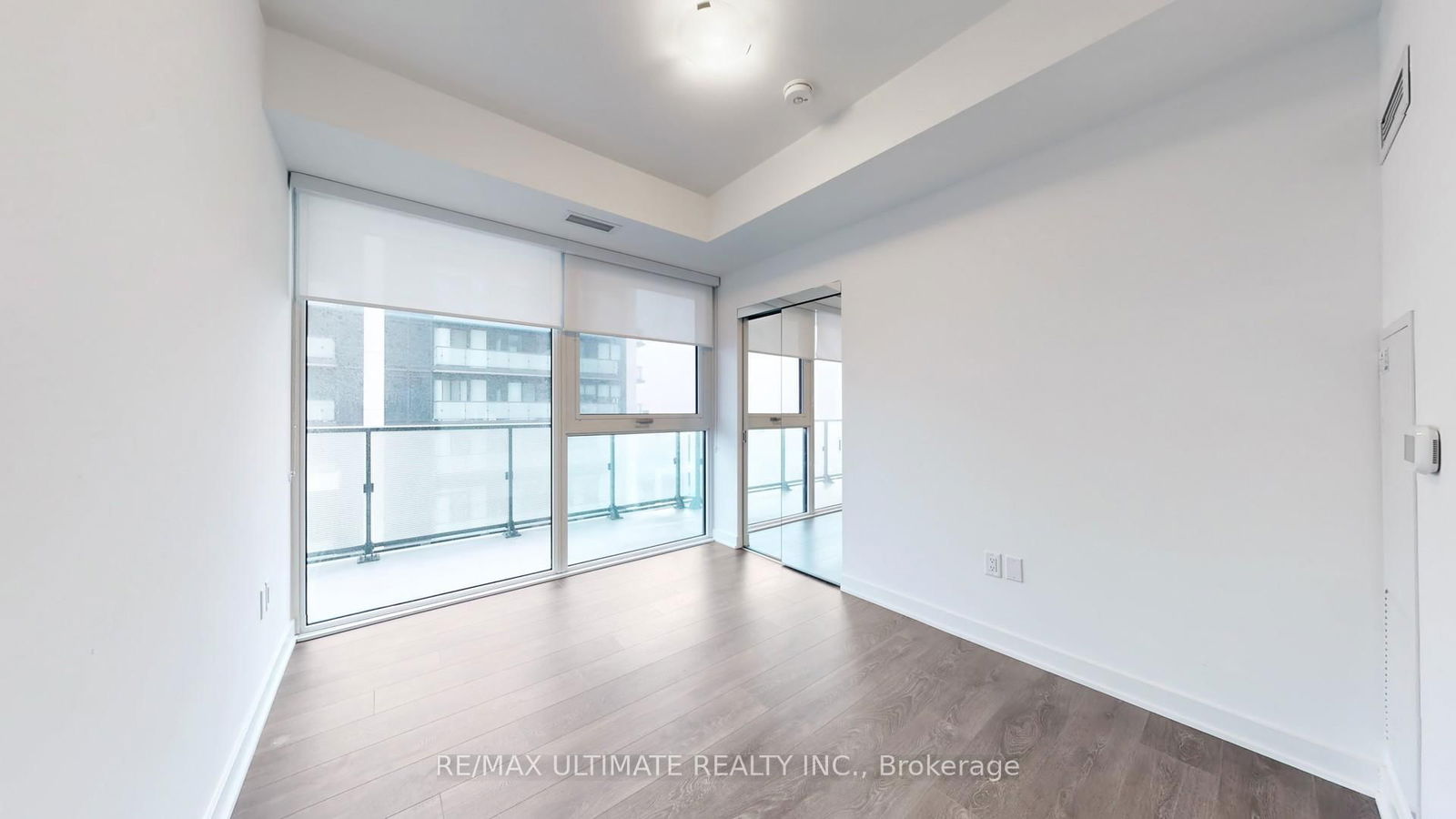 95 Oneida Cres, unit 1803 for rent