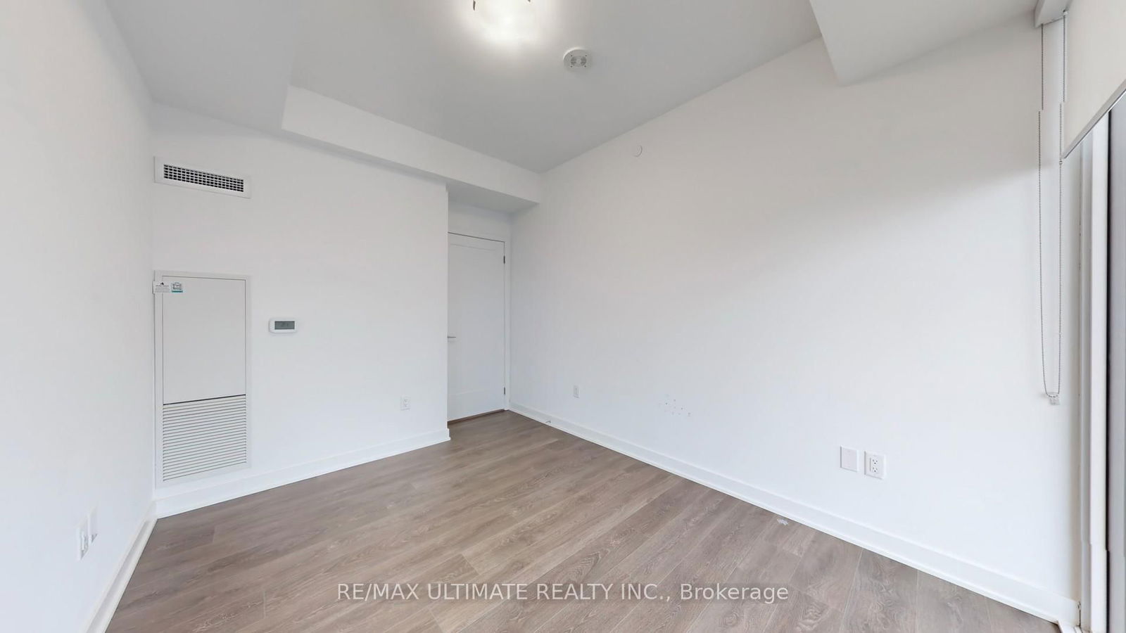 95 Oneida Cres, unit 1803 for rent