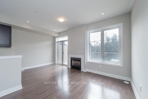 1331 Major Mackenzie Dr, unit U 101 for rent