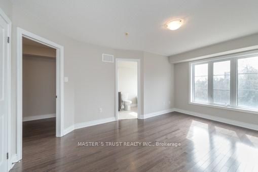 1331 Major Mackenzie Dr, unit U 101 for rent