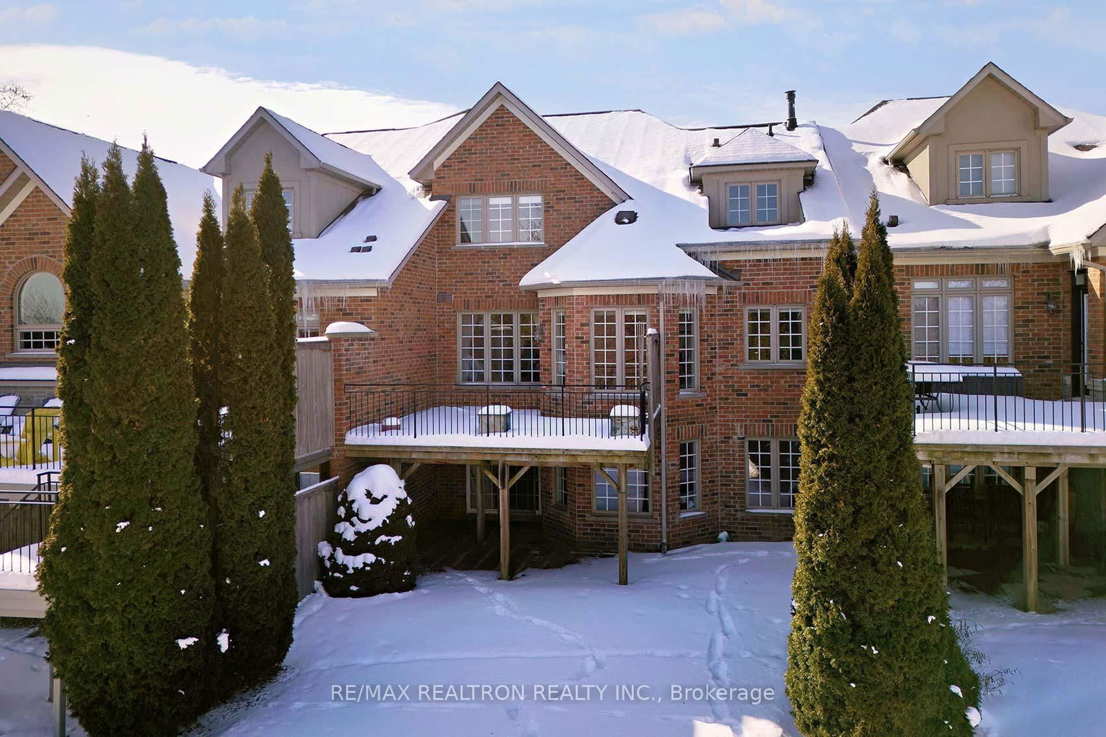 Wycliffe Gardens Townhomes, Aurora, Toronto