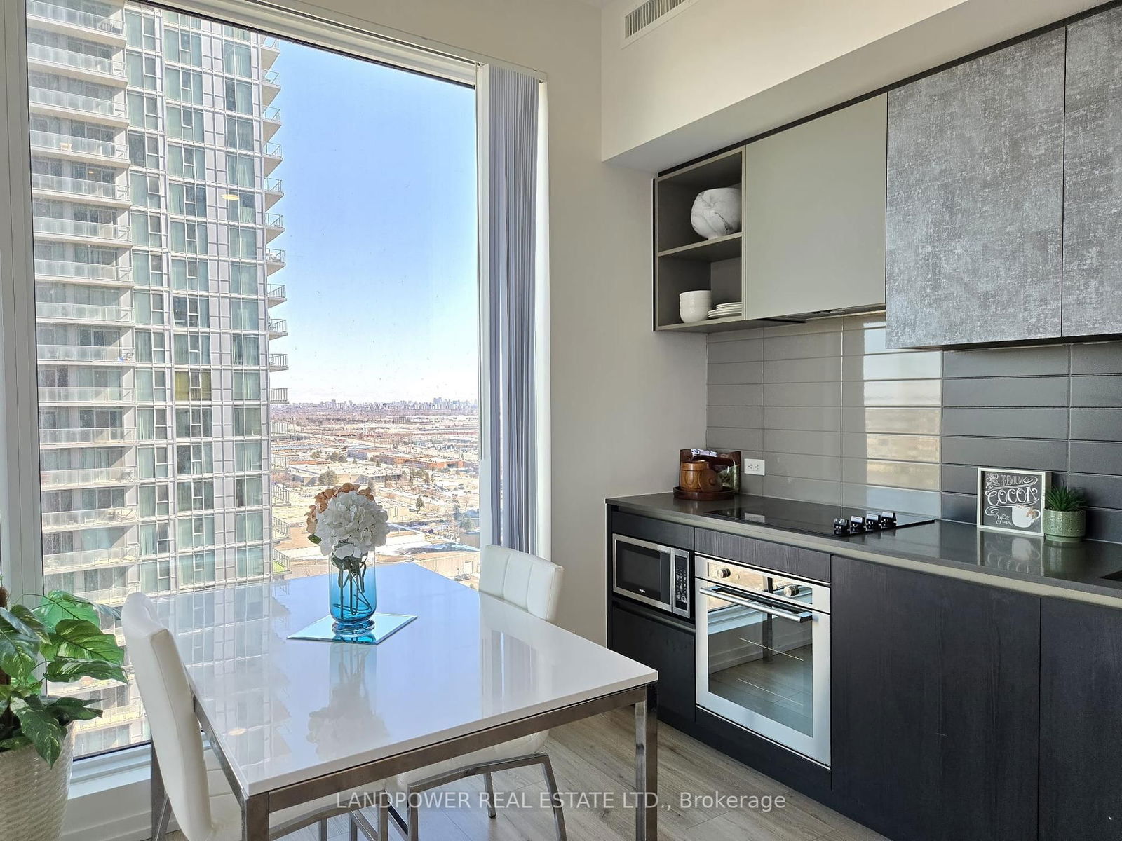 7890 Jane St, unit 2509 for sale