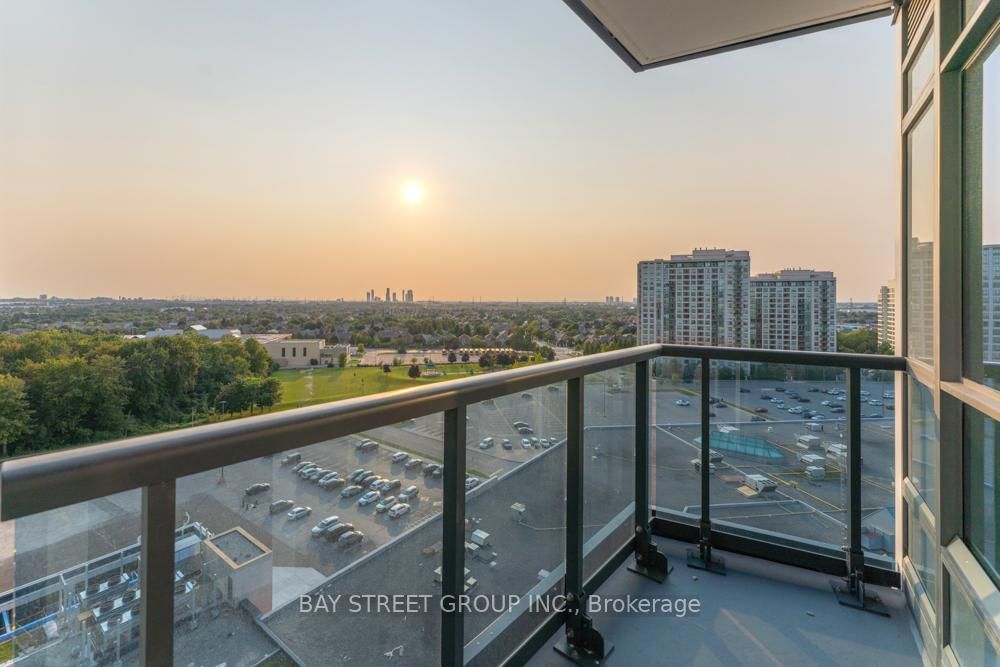 50 Upper Mall Way S, unit #1005B for sale