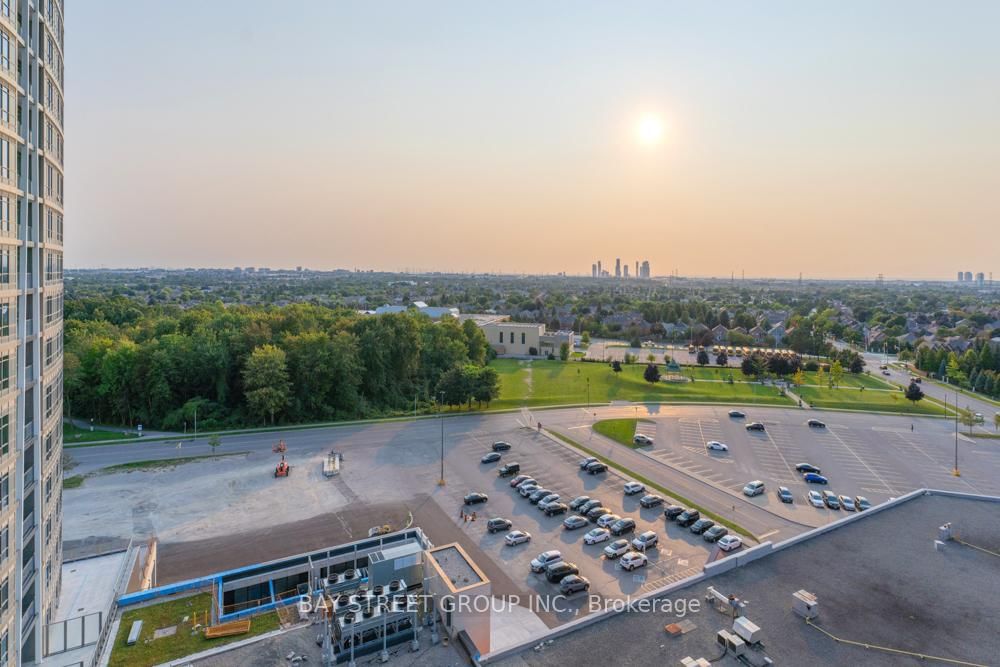 50 Upper Mall Way S, unit #1005B for sale