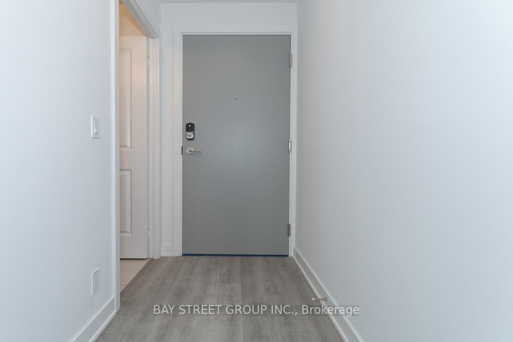 50 Upper Mall Way SW, unit #1005B for sale