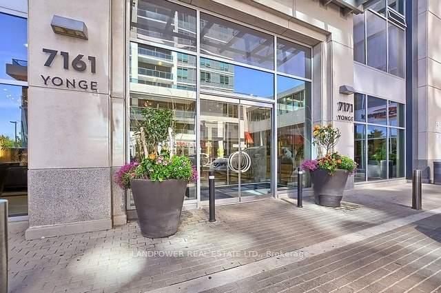 7161 Yonge St, unit 820 for rent