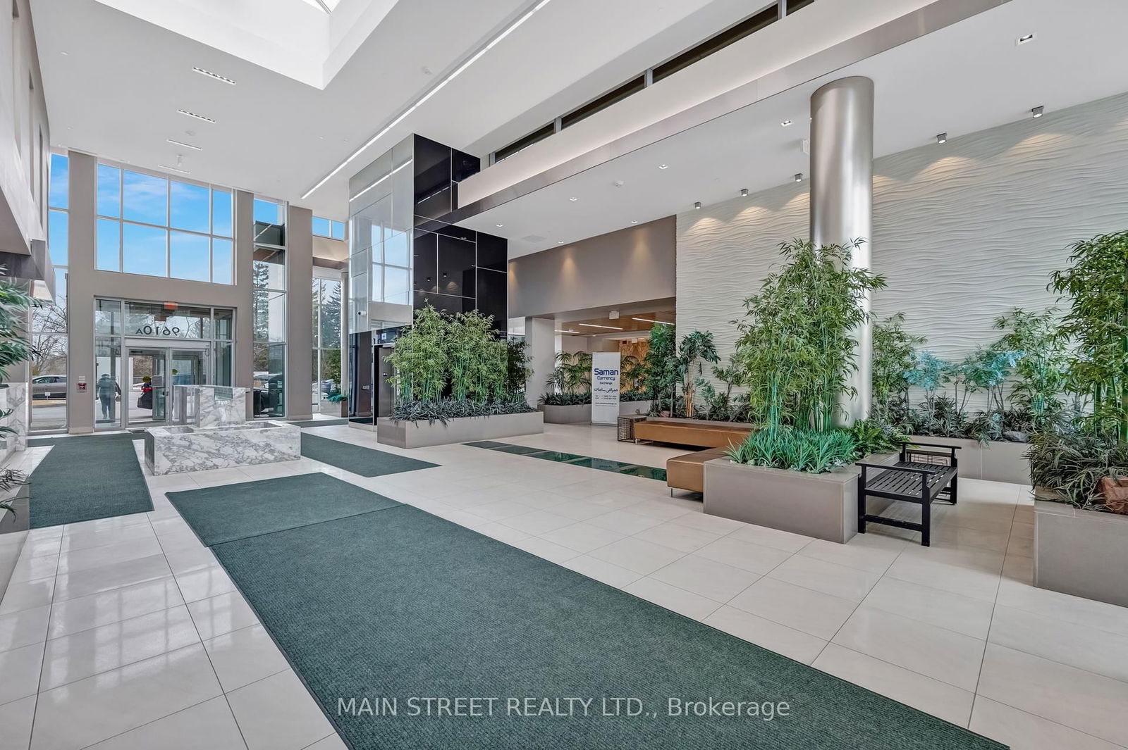 9608 Yonge St, unit 1610A for sale