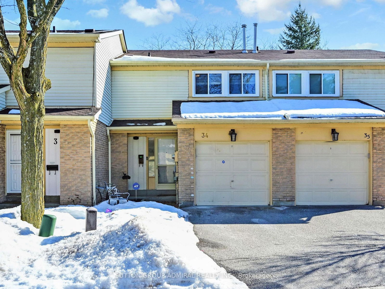 209 Castle Rock Drive Townhomes, Richmond Hill, Toronto